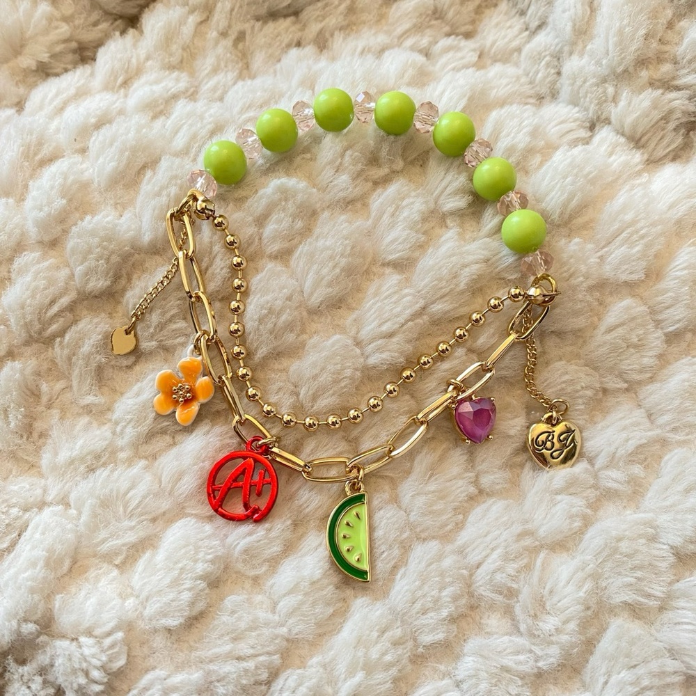 Betsey Johnson Green Beaded Gold Tone Multi Charms Fruit Stretch Bracelet NEW